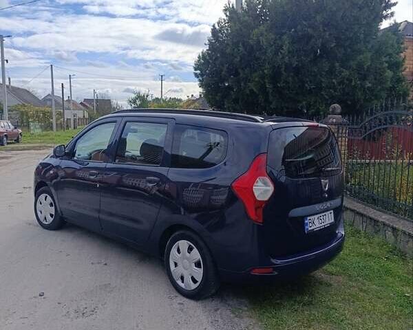 Дачия Лоджи 2012 в Сарнах на Automoto.ua Синий Дачия Лоджи, объемом двигателя 1.6 л и пробегом 92 тыс. км за 6300 $, фото 37 на Automoto.ua