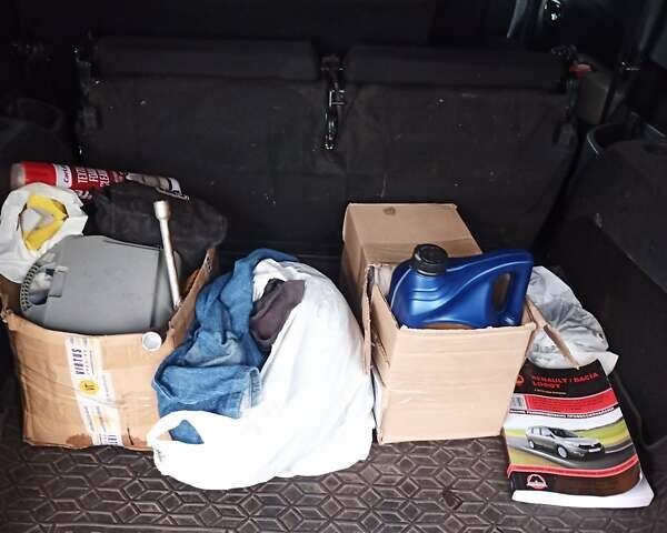 Синий Дачия Лоджи, объемом двигателя 1.5 л и пробегом 245 тыс. км за 7300 $, фото 4 на Automoto.ua