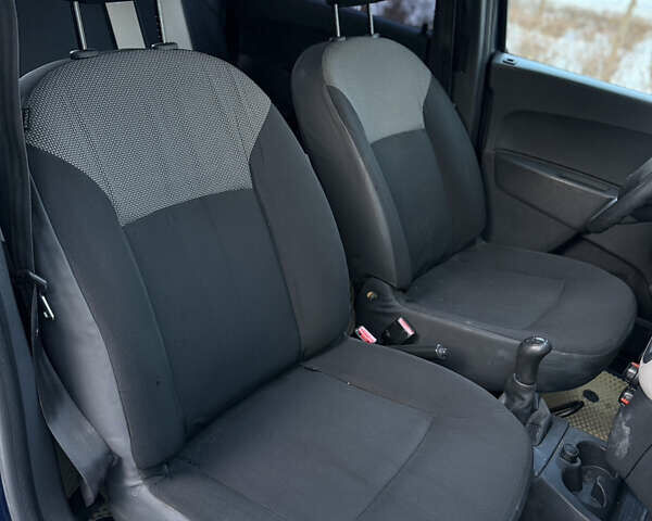 Синій Дачія Лоджі, об'ємом двигуна 1.6 л та пробігом 160 тис. км за 5700 $, фото 26 на Automoto.ua