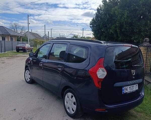 Дачия Лоджи 2012 в Сарнах на Automoto.ua Синий Дачия Лоджи, объемом двигателя 1.6 л и пробегом 92 тыс. км за 6300 $, фото 25 на Automoto.ua