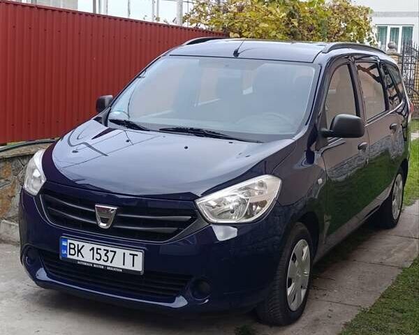 Дачия Лоджи 2012 в Сарнах на Automoto.ua Синий Дачия Лоджи, объемом двигателя 1.6 л и пробегом 92 тыс. км за 6300 $, фото 3 на Automoto.ua