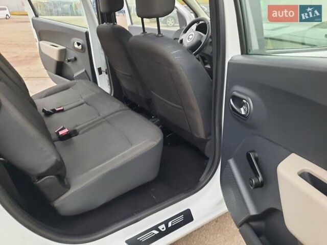 Синий Дачия Лоджи, объемом двигателя 1.6 л и пробегом 214 тыс. км за 7300 $, фото 73 на Automoto.ua