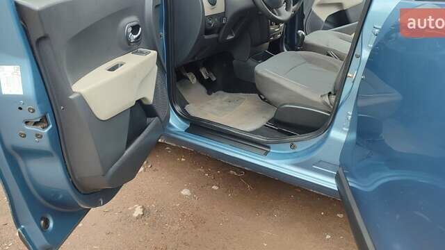 Дачия Лоджи 2013 в Луцке на Automoto.ua Синий Дачия Лоджи, объемом двигателя 1.6 л и пробегом 237 тыс. км за 6100 $, фото 35 на Automoto.ua