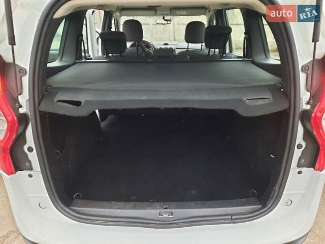 Синий Дачия Лоджи, объемом двигателя 1.6 л и пробегом 214 тыс. км за 7300 $, фото 63 на Automoto.ua