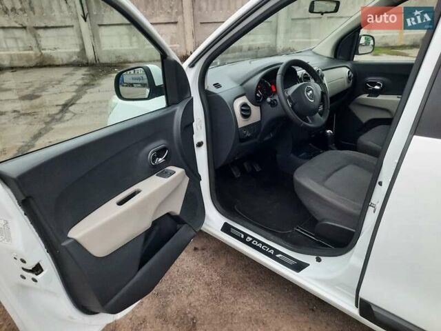 Синий Дачия Лоджи, объемом двигателя 1.6 л и пробегом 214 тыс. км за 7300 $, фото 32 на Automoto.ua