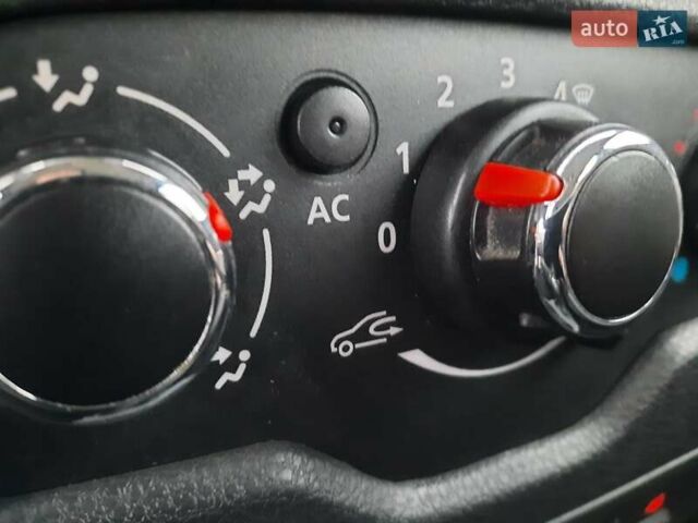 Синий Дачия Лоджи, объемом двигателя 1.6 л и пробегом 214 тыс. км за 7300 $, фото 43 на Automoto.ua