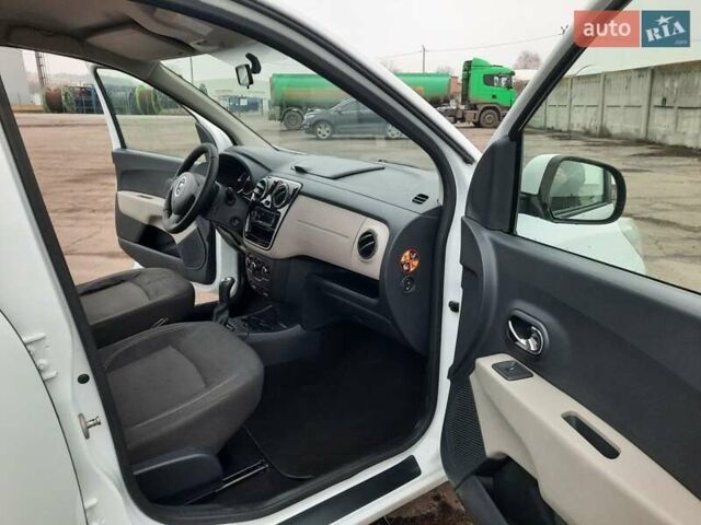 Синий Дачия Лоджи, объемом двигателя 1.6 л и пробегом 214 тыс. км за 7300 $, фото 78 на Automoto.ua