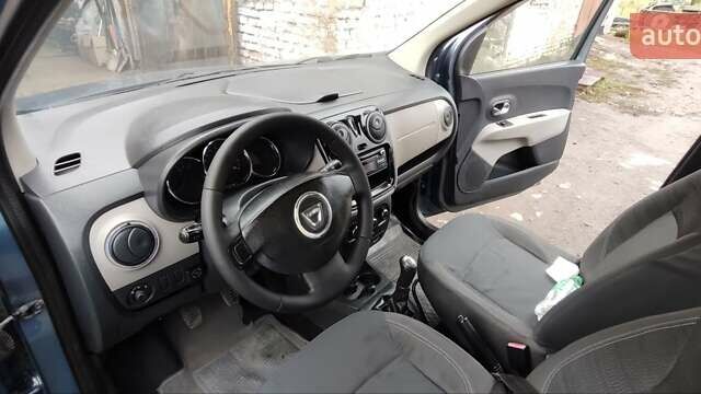 Дачия Лоджи 2013 в Луцке на Automoto.ua Синий Дачия Лоджи, объемом двигателя 1.6 л и пробегом 237 тыс. км за 6100 $, фото 29 на Automoto.ua