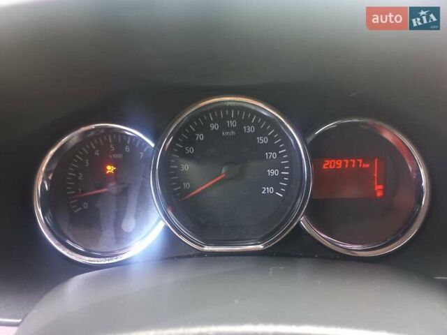 Синий Дачия Лоджи, объемом двигателя 1.5 л и пробегом 210 тыс. км за 7100 $, фото 5 на Automoto.ua