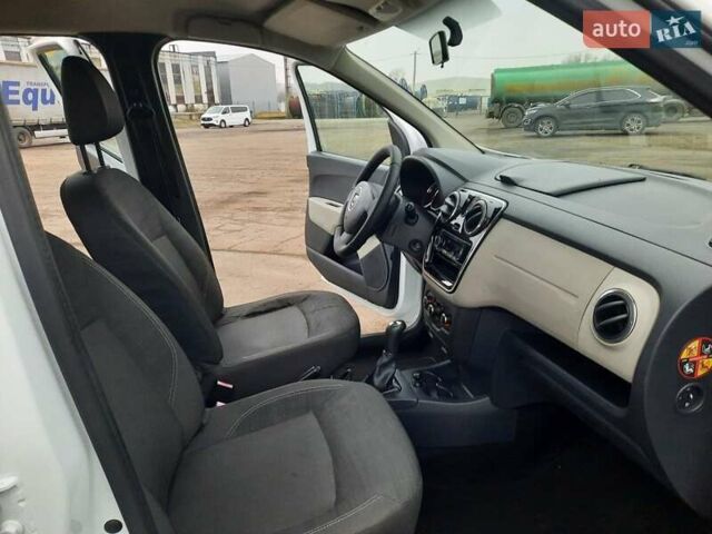 Синий Дачия Лоджи, объемом двигателя 1.6 л и пробегом 214 тыс. км за 7300 $, фото 80 на Automoto.ua