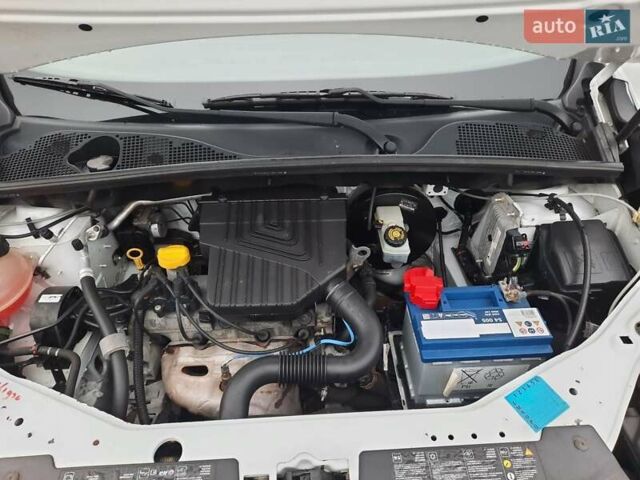 Синий Дачия Лоджи, объемом двигателя 1.6 л и пробегом 214 тыс. км за 7300 $, фото 86 на Automoto.ua