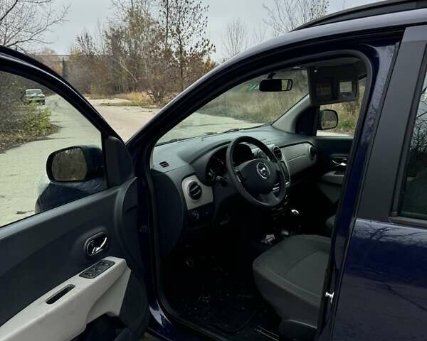 Синій Дачія Лоджі, об'ємом двигуна 1.2 л та пробігом 149 тис. км за 5450 $, фото 1 на Automoto.ua