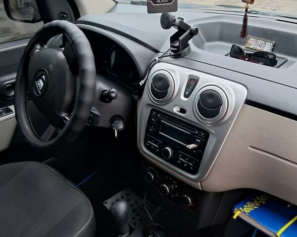 Синій Дачія Лоджі, об'ємом двигуна 1.46 л та пробігом 240 тис. км за 7500 $, фото 17 на Automoto.ua