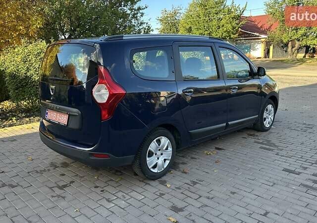 Дачия Лоджи 2017 в Бершаде на Automoto.ua Синий Дачия Лоджи, объемом двигателя 0 л и пробегом 227 тыс. км за 9650 $, фото 4 на Automoto.ua