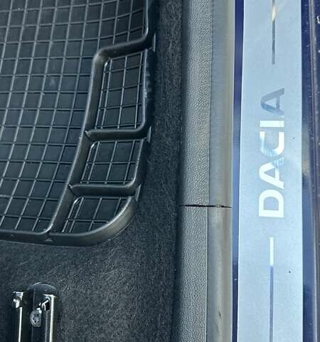 Дачия Лоджи 2017 в Бершаде на Automoto.ua Синий Дачия Лоджи, объемом двигателя 0 л и пробегом 227 тыс. км за 9650 $, фото 33 на Automoto.ua