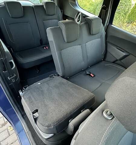 Дачия Лоджи 2017 в Бершаде на Automoto.ua Синий Дачия Лоджи, объемом двигателя 0 л и пробегом 227 тыс. км за 9650 $, фото 39 на Automoto.ua