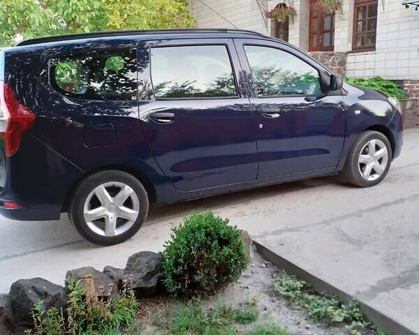 Синий Дачия Лоджи, объемом двигателя 1.6 л и пробегом 25 тыс. км за 8500 $, фото 5 на Automoto.ua