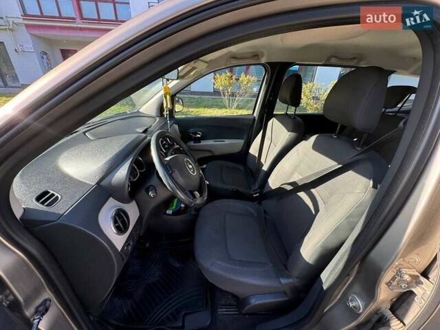 Зеленый Дачия Лоджи, объемом двигателя 1.46 л и пробегом 280 тыс. км за 6500 $, фото 3 на Automoto.ua