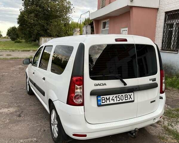 Белый Дачия Логан МСВ, объемом двигателя 1.6 л и пробегом 140 тыс. км за 5650 $, фото 4 на Automoto.ua