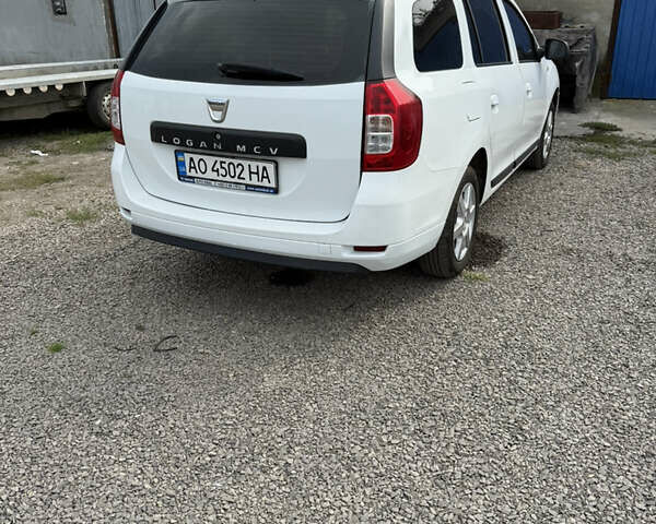 Білий Дачія Логан МСВ, об'ємом двигуна 1.5 л та пробігом 380 тис. км за 6000 $, фото 5 на Automoto.ua