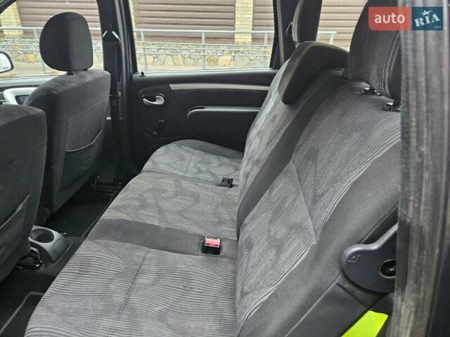 Черный Дачия Логан МСВ, объемом двигателя 1.6 л и пробегом 234 тыс. км за 5300 $, фото 8 на Automoto.ua