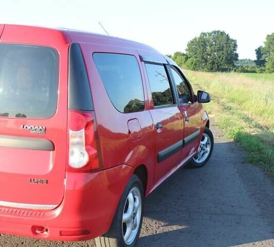 Червоний Дачія Логан МСВ, об'ємом двигуна 1.39 л та пробігом 260 тис. км за 5200 $, фото 13 на Automoto.ua