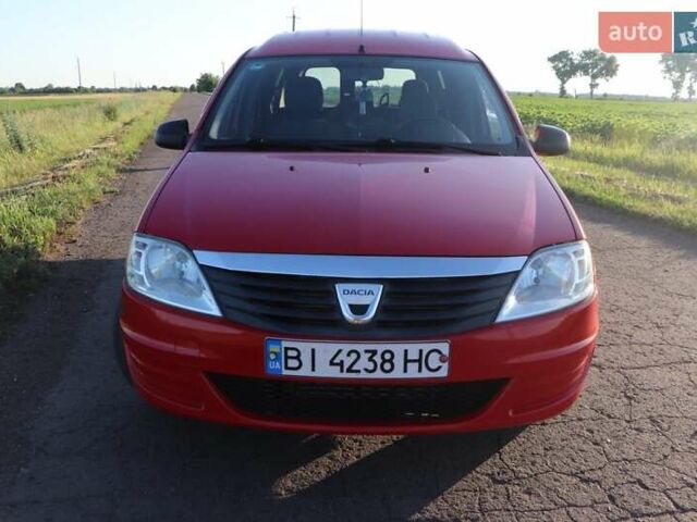 Червоний Дачія Логан МСВ, об'ємом двигуна 1.39 л та пробігом 260 тис. км за 5200 $, фото 7 на Automoto.ua