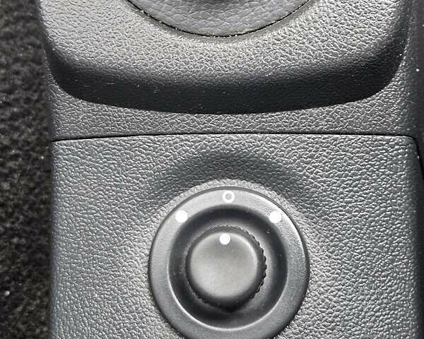 Червоний Дачія Логан МСВ, об'ємом двигуна 1.6 л та пробігом 209 тис. км за 5700 $, фото 84 на Automoto.ua