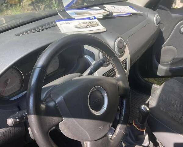 Дачия Логан МСВ, объемом двигателя 0 л и пробегом 197 тыс. км за 4800 $, фото 2 на Automoto.ua