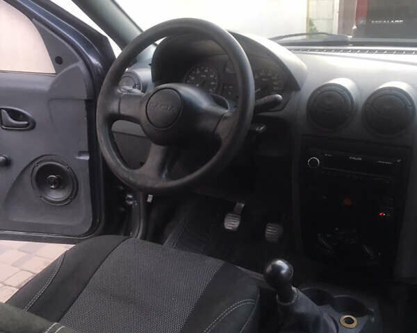 Сірий Дачія Логан МСВ, об'ємом двигуна 1.6 л та пробігом 220 тис. км за 2900 $, фото 2 на Automoto.ua