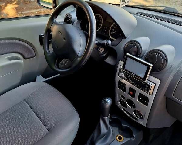 Сірий Дачія Логан МСВ, об'ємом двигуна 1.6 л та пробігом 170 тис. км за 5700 $, фото 1 на Automoto.ua