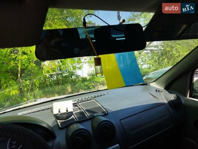 Серый Дачия Логан МСВ, объемом двигателя 1.5 л и пробегом 15 тыс. км за 4600 $, фото 10 на Automoto.ua