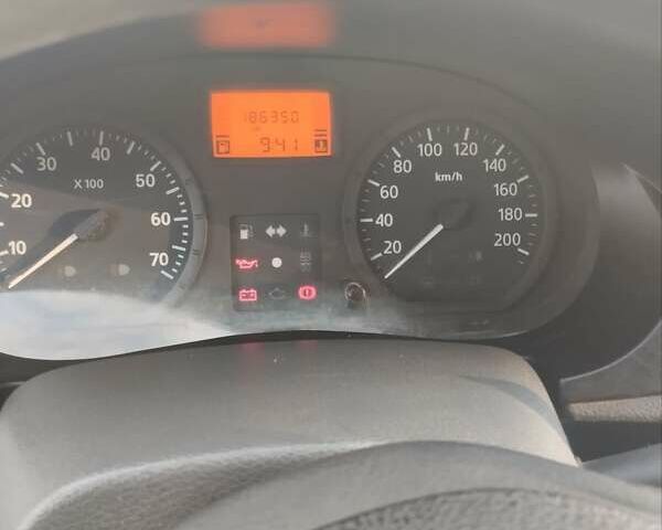Серый Дачия Логан МСВ, объемом двигателя 1.6 л и пробегом 186 тыс. км за 5400 $, фото 25 на Automoto.ua