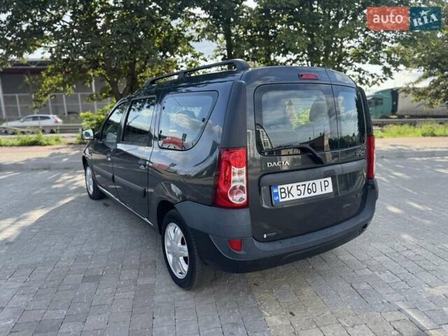 Серый Дачия Логан МСВ, объемом двигателя 1.6 л и пробегом 232 тыс. км за 5600 $, фото 6 на Automoto.ua