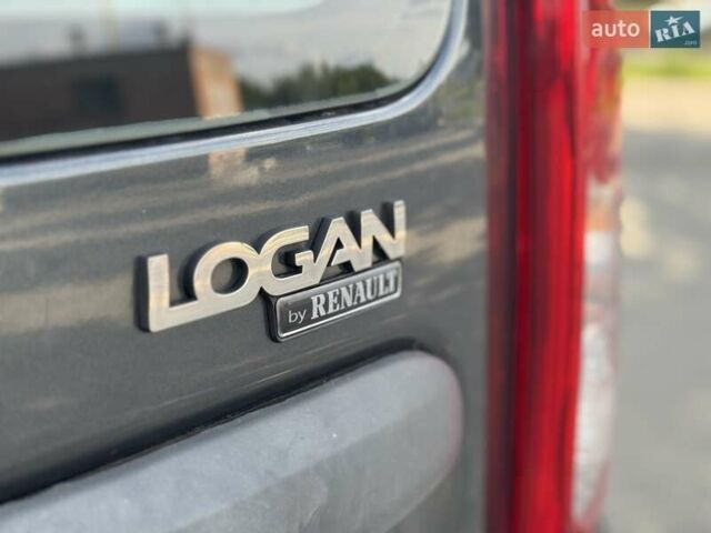 Серый Дачия Логан МСВ, объемом двигателя 1.6 л и пробегом 232 тыс. км за 5600 $, фото 22 на Automoto.ua