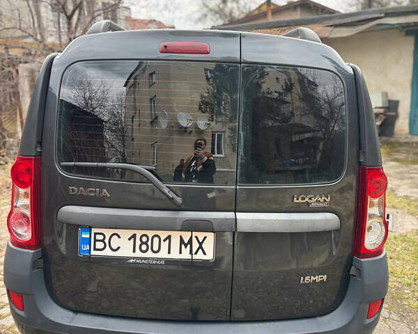 Сірий Дачія Логан МСВ, об'ємом двигуна 1.6 л та пробігом 210 тис. км за 5000 $, фото 1 на Automoto.ua