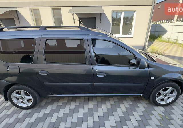 Сірий Дачія Логан МСВ, об'ємом двигуна 1.6 л та пробігом 240 тис. км за 6500 $, фото 4 на Automoto.ua