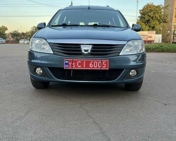 Серый Дачия Логан МСВ, объемом двигателя 1.6 л и пробегом 255 тыс. км за 6500 $, фото 14 на Automoto.ua