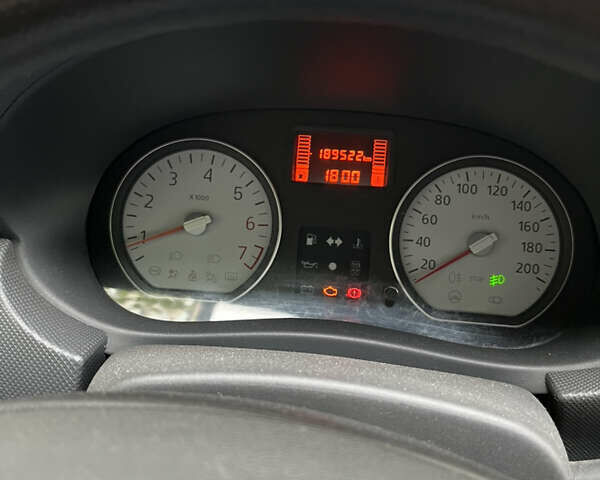 Сірий Дачія Логан МСВ, об'ємом двигуна 1.6 л та пробігом 190 тис. км за 6300 $, фото 7 на Automoto.ua
