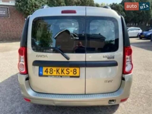 Сірий Дачія Логан МСВ, об'ємом двигуна 1.6 л та пробігом 146 тис. км за 2100 $, фото 7 на Automoto.ua