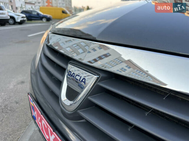 Сірий Дачія Логан МСВ, об'ємом двигуна 1.6 л та пробігом 143 тис. км за 7299 $, фото 7 на Automoto.ua