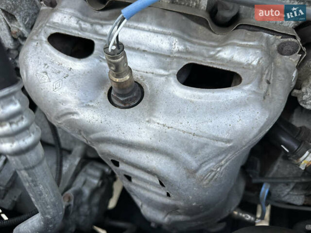 Сірий Дачія Логан МСВ, об'ємом двигуна 1.6 л та пробігом 143 тис. км за 7299 $, фото 30 на Automoto.ua