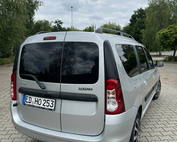 Сірий Дачія Логан МСВ, об'ємом двигуна 1.5 л та пробігом 227 тис. км за 7000 $, фото 9 на Automoto.ua