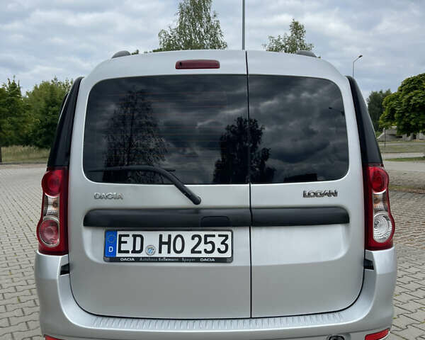 Сірий Дачія Логан МСВ, об'ємом двигуна 1.5 л та пробігом 227 тис. км за 7000 $, фото 6 на Automoto.ua