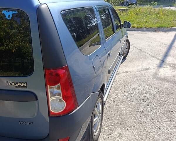 Синій Дачія Логан МСВ, об'ємом двигуна 1.6 л та пробігом 266 тис. км за 4200 $, фото 10 на Automoto.ua
