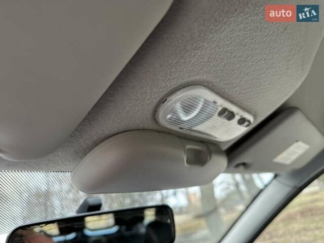 Синій Дачія Логан МСВ, об'ємом двигуна 1.6 л та пробігом 195 тис. км за 6850 $, фото 38 на Automoto.ua