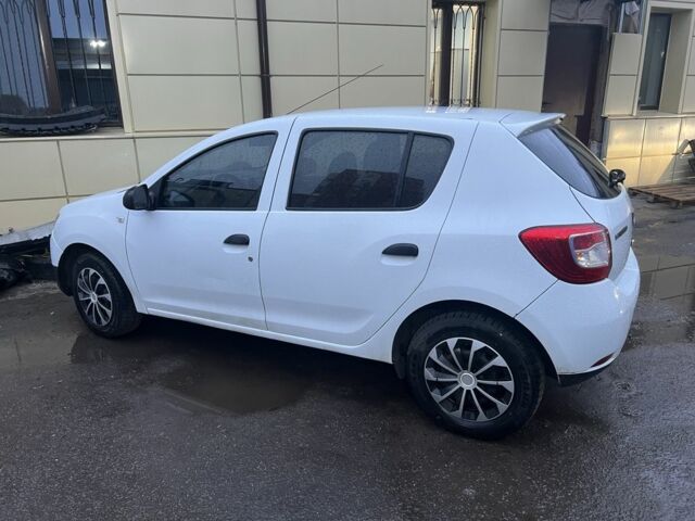 Белый Дачия Логан, объемом двигателя 1.1 л и пробегом 150 тыс. км за 4750 $, фото 1 на Automoto.ua