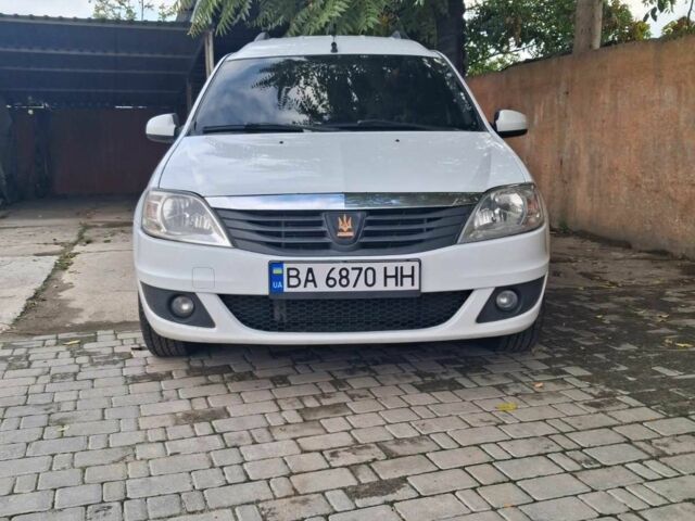 Белый Дачия Логан, объемом двигателя 1.6 л и пробегом 252 тыс. км за 6000 $, фото 1 на Automoto.ua
