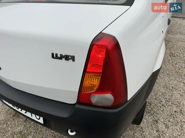 Белый Дачия Логан, объемом двигателя 1.4 л и пробегом 97 тыс. км за 3999 $, фото 27 на Automoto.ua