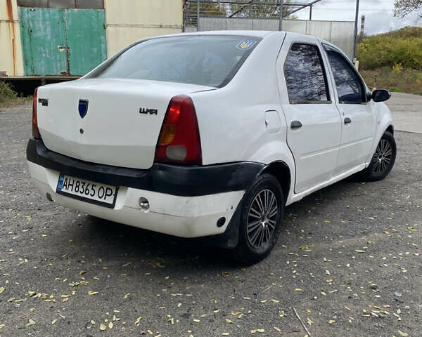 Белый Дачия Логан, объемом двигателя 1.4 л и пробегом 254 тыс. км за 1399 $, фото 2 на Automoto.ua